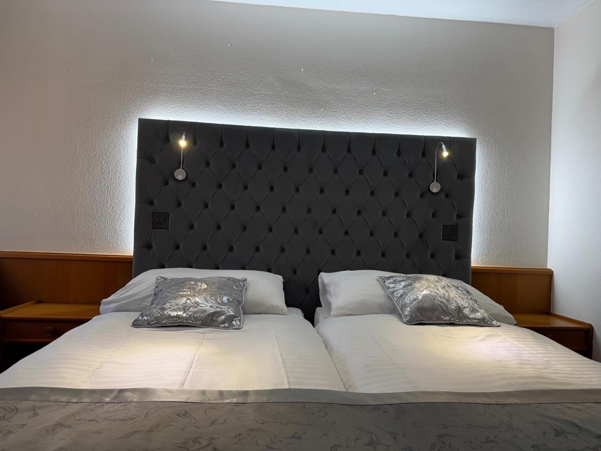 Des Trois Rois Hotel 3*