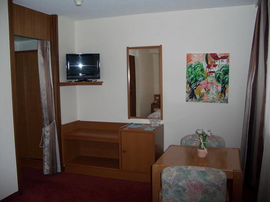 Des Trois Rois Hotel Le Locle